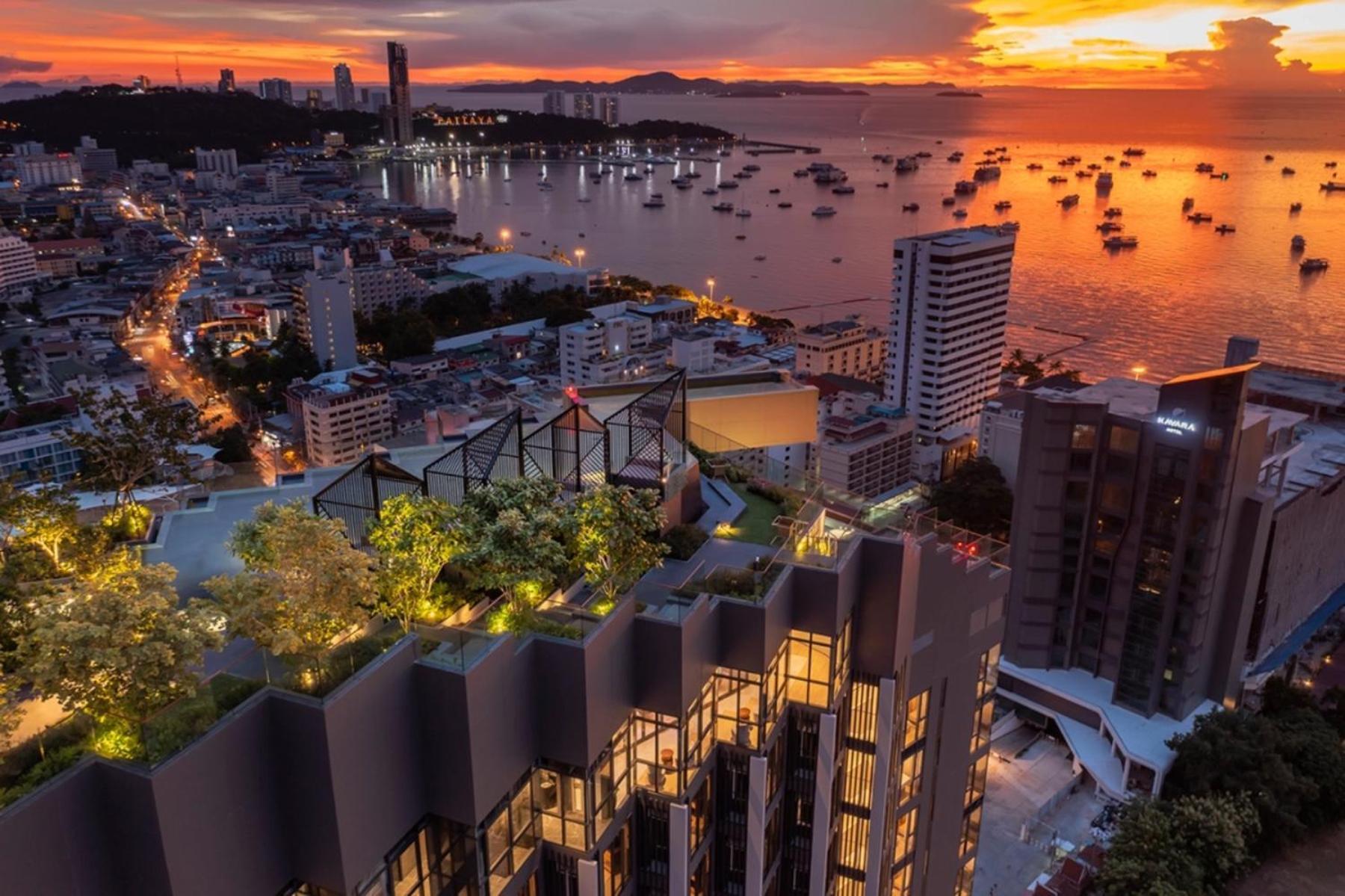 Edge Central # Utrip Pattaya Exteriör bild